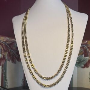 Vintage MONET Gold Tone Chain